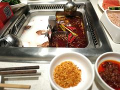 -海底捞火锅鲜切牛肉主题店(长寿路店)