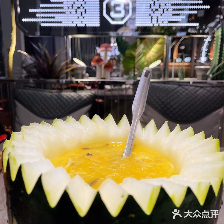 来七宝宝龙广场，打卡3号仓库啦