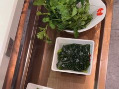 -七欣天香辣蟹火锅(闵行浦江欢乐颂店)
