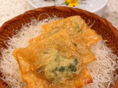 春韭蚝仔酥-椰子营·椰子鸡火锅(万象里店)