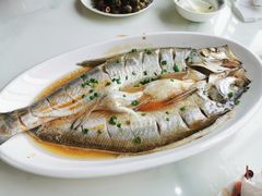-七的湖·晚芳亭·阳澄湖农家菜·大闸蟹(莲花岛店)