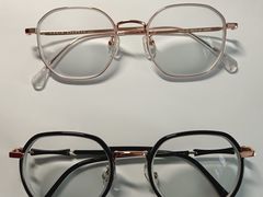 -天空之镜眼镜店蔡司依视路授权店(天通苑店)