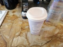 -FLOVIE FLORIST CAFE