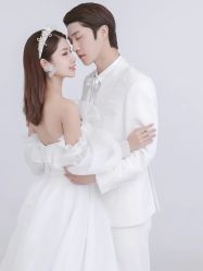 点击看大图 -挪娅婚纱摄影皇家会所