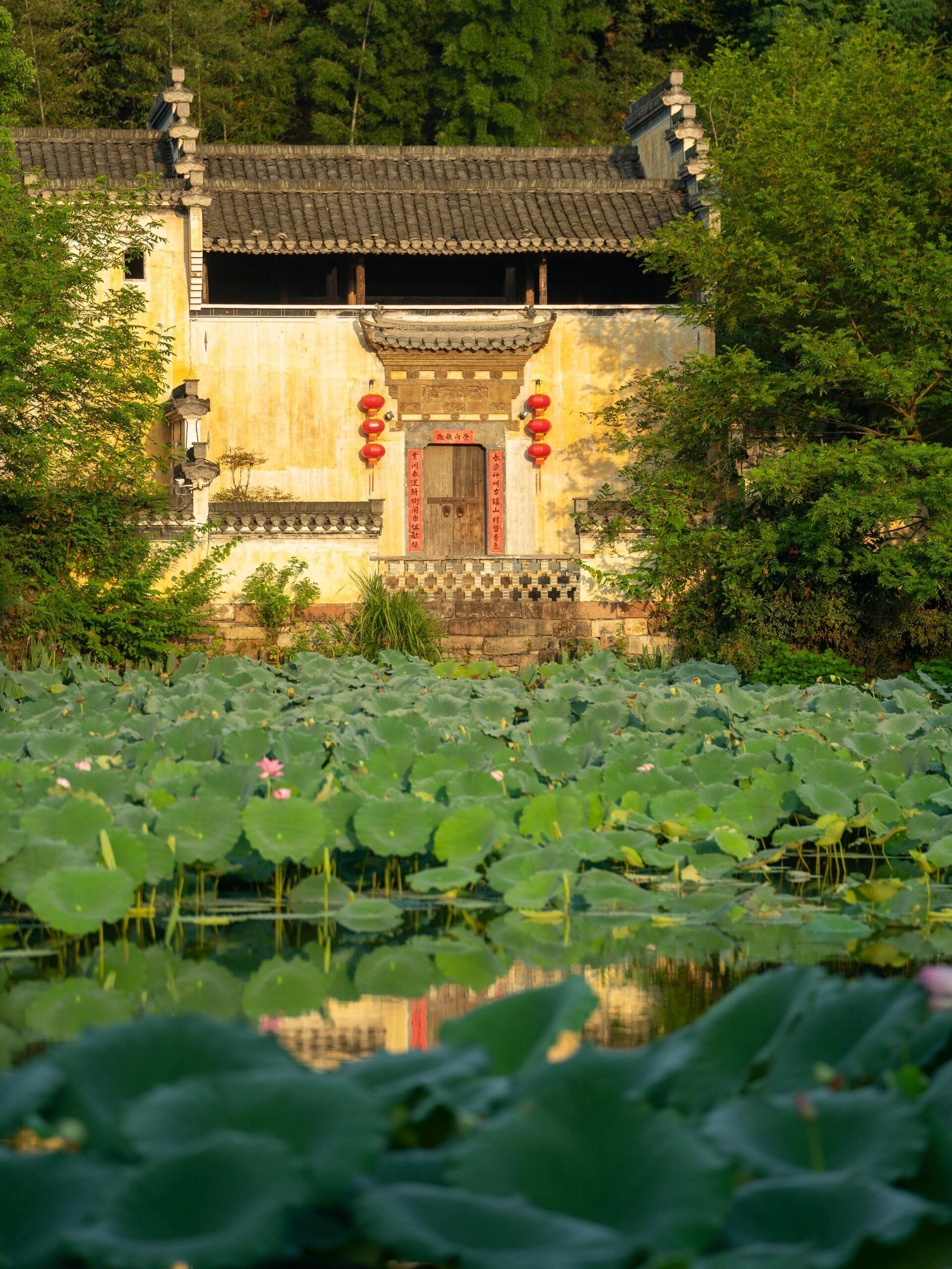 呈坎古村落图片