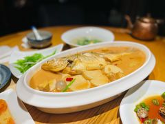 海鲜烧年糕-荣小馆(杭州大厦店)