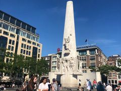-De Bijenkorf百货公司
