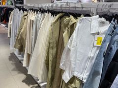 -唯品会(北京国瑞城店)