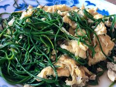 -壹阁胡羊焖饼(特色小吃街店)