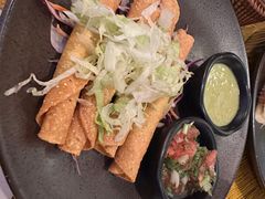 墨西哥香炸卷-Pistolera Mexican Cantina女枪手墨西哥餐厅(碧云路店)