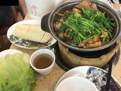 -芳村榕树头叹佬鸡煲(体育西店)