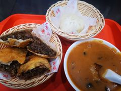 -方中山胡辣汤(成都首店)