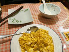 蟹黄蛋-吉事利茶餐厅