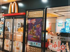 门面-麦当劳(百联西郊购物中心店)