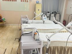 -苗方清颜专业祛痘