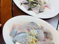 -山坑河鲜(昆仲楼店)