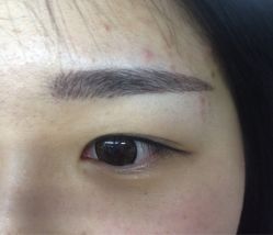 平眉与隐形眼线-平萍纹绣韩式半永久定妆