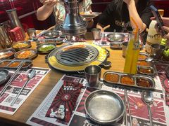 -青瓦炭韩潮烤肉(花园道店)
