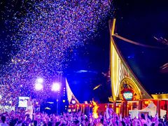 -七彩云南欢乐世界