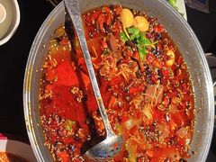 -麻六记(凤凰汇店)