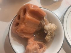-小凤庭·地道湖北菜武昌鱼·藕汤(38年黄鹤楼店)