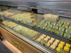 -鲍师傅糕点(江苏路店)