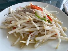 芦苇根炒肉丝-梦缘水乡·湖景餐厅