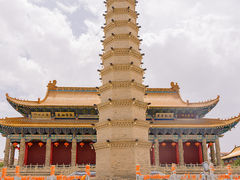 -鸠摩罗什寺