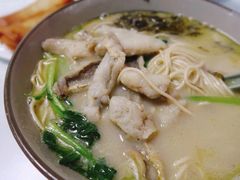 -明呈黄鱼面馆(斜土路店)
