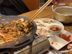 -冰川冷面·延边菜·炭烤串(观前店)