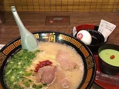 -一蘭拉面(新宿中央东口店)