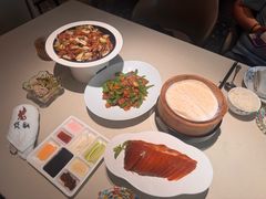 -悦融琥珀·京鲁菜·海味珍品(西单店)
