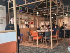 -渝信川菜 · 川味家常菜(财富购物中心店)