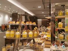 面包甜点陈列柜-深圳同泰万怡酒店·万荟轩自助餐厅(同泰店)