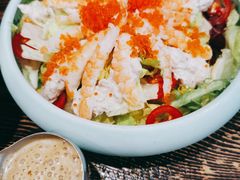 吞拿鱼海鲜鲜虾沙拉-小川洋风料理(汉街店)