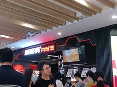 等位区-胖哥俩肉蟹煲(湖滨银泰in77店)