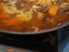 -霄汉牛三鲜湖北砂锅菜(万松园2店)