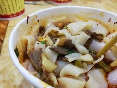 -覃肥叔桂林米粉(粮道街店)
