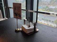 -蝴蝶里·粤菜·点心(滨江龙湖店)