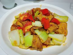 -客家大院·非遗赣南客家菜(郁孤台店)