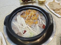 -九寨特色牦牛肉汤锅 羊肉汤锅