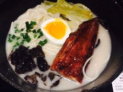 -春笙食堂.丼饭拉面寿司(GOGO新天地店)