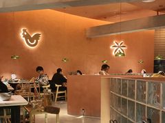 -喃喃椰·糟粕醋·椰子鸡火锅(七堡花园店)