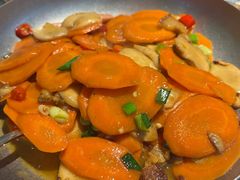 -费大厨辣椒炒肉(高铁吾悦广场店)