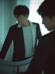 -变画·发型STUDIO