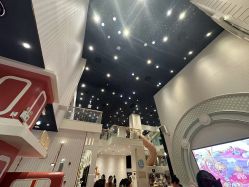 -奈尔宝·儿童乐园·亲子餐厅(华采天地店)