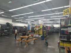 -迪卡侬(鲁泰大道店)