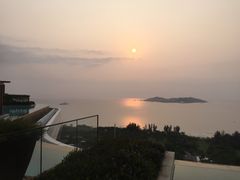-瑰丽酒店·海吧·天际下午茶·现场DJ·天台酒吧