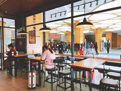 大堂-星巴克(舟山蜈蚣峙店)