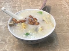 -银记肠粉店(新港西路店)
